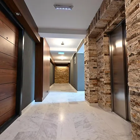 R&b Aparthotel
