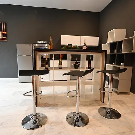 R&b Aparthotel *