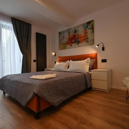 R&b Aparthotel *